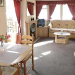 Mobile In With A Terrace Tatil Evi